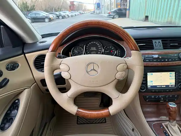 Mercedes-Benz CLS 2008