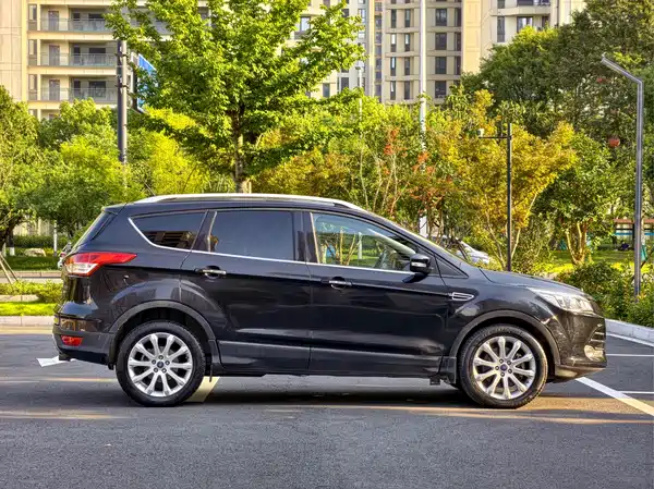 Ford Kuga 2013