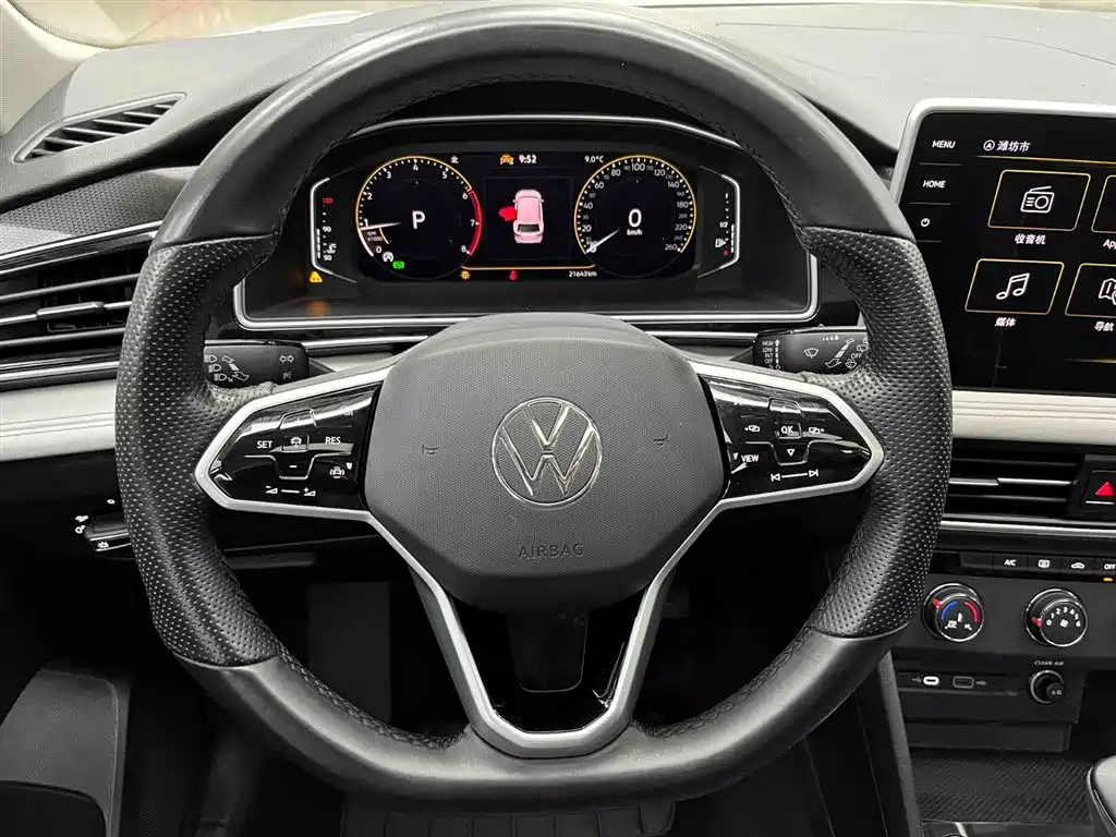 Volkswagen Tiguan L 2022 — фото 3