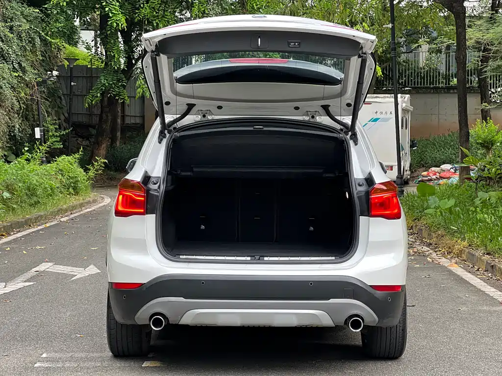 BMW X1 2017 — фото 17