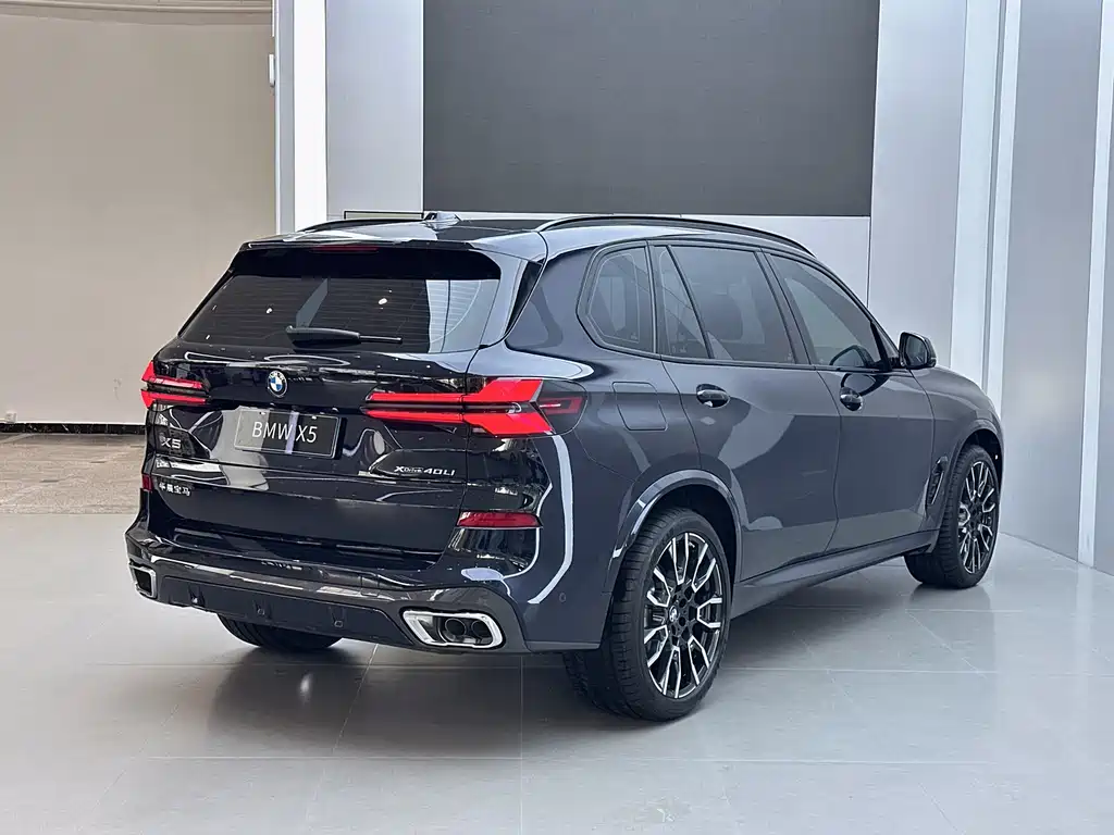 BMW X5 2025 — фото 20
