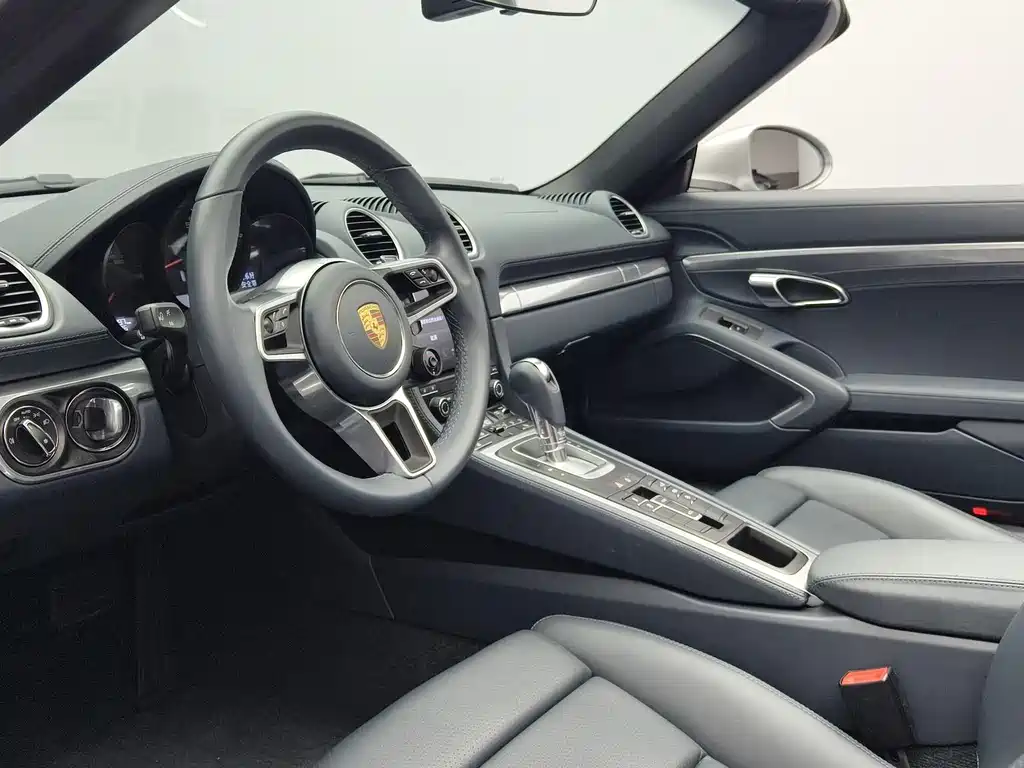 Porsche 718 2023 — фото 10