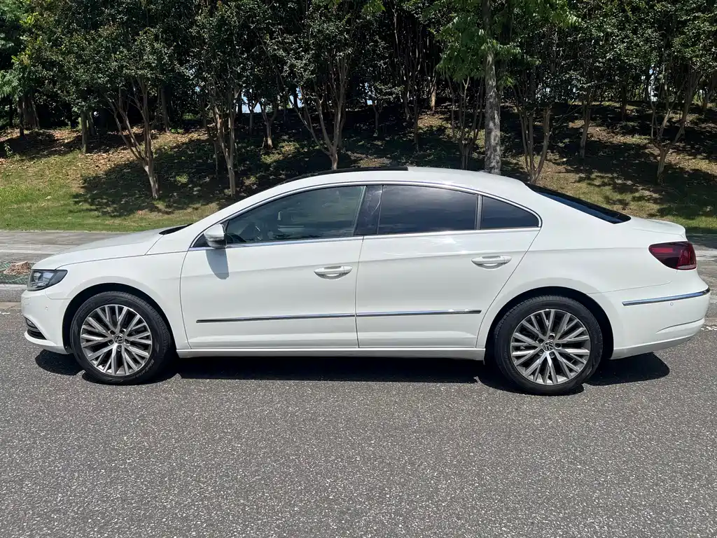 Volkswagen CC 2018 — фото 8