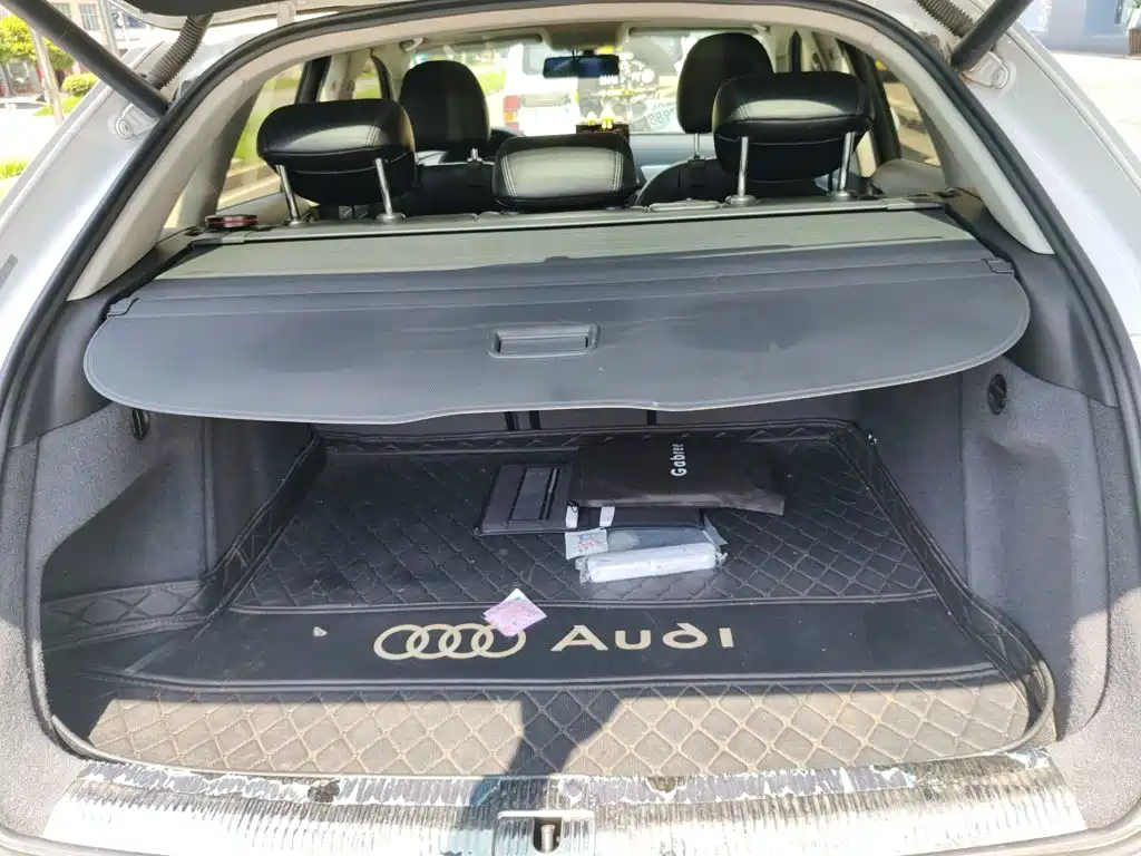 Audi Q3 2019 — фото 15
