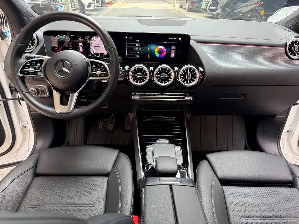 Mercedes-Benz GLA 2023 — фото 14