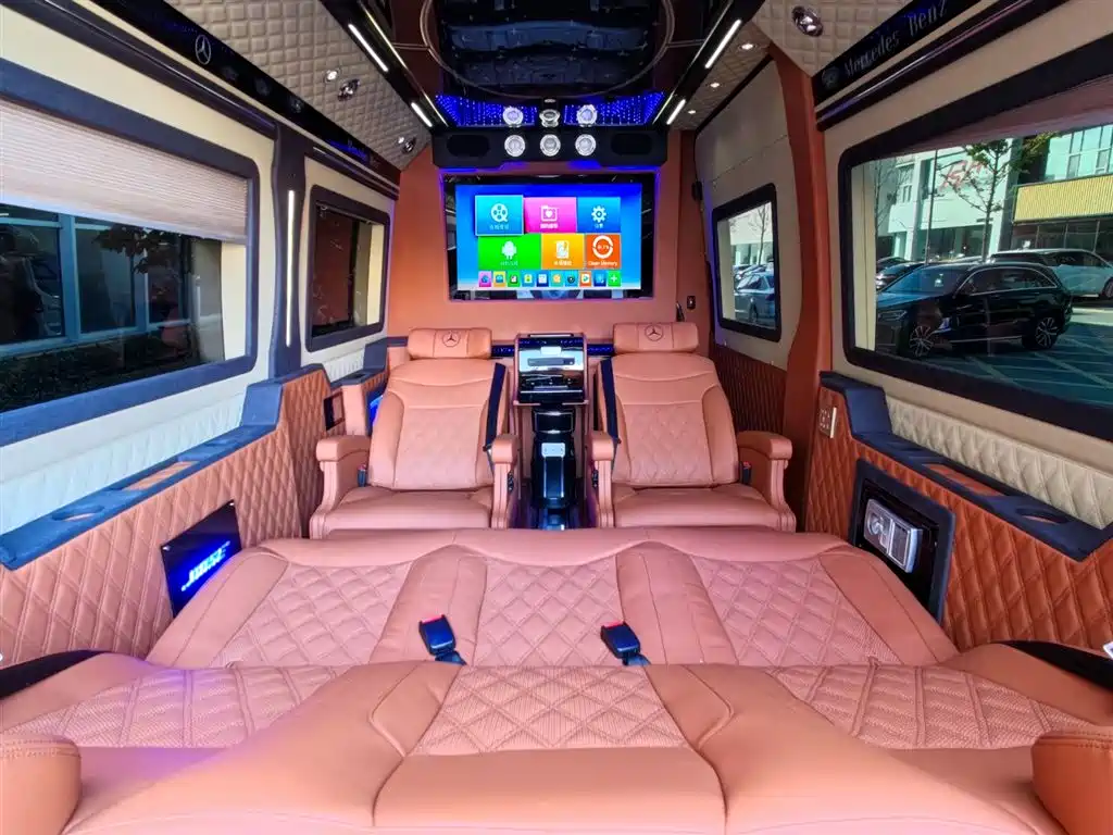 Mercedes-Benz Sprinter 2017 — фото 17