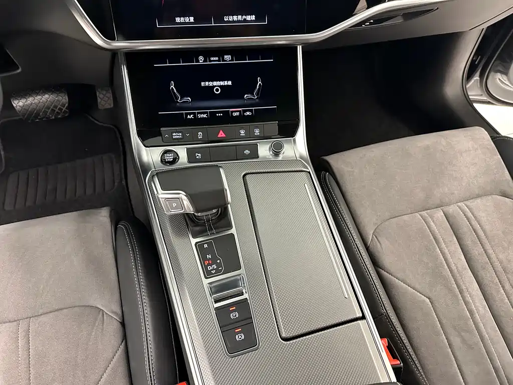 Audi A6L 2022 — фото 18