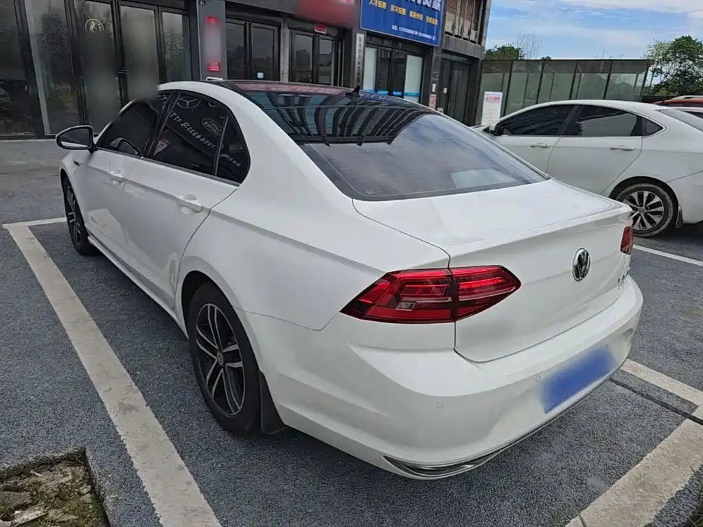 Volkswagen Lamando 2021
