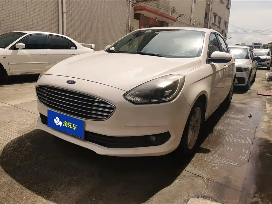Ford Escort 2019
