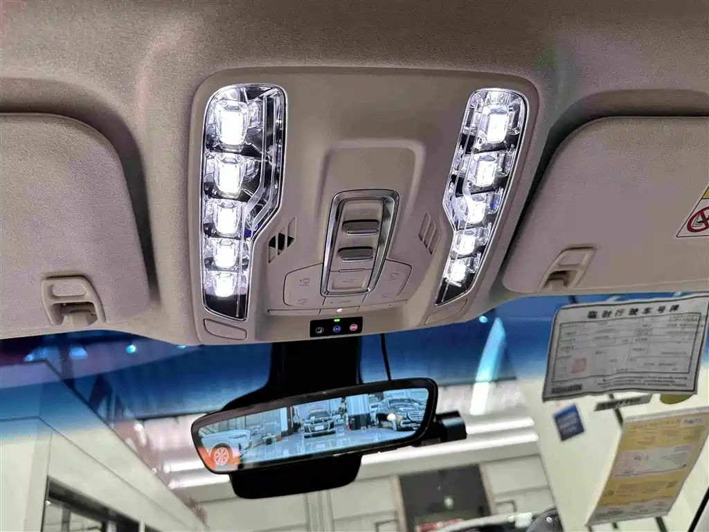 Buick GL8 Hybrid 2025 — фото 14