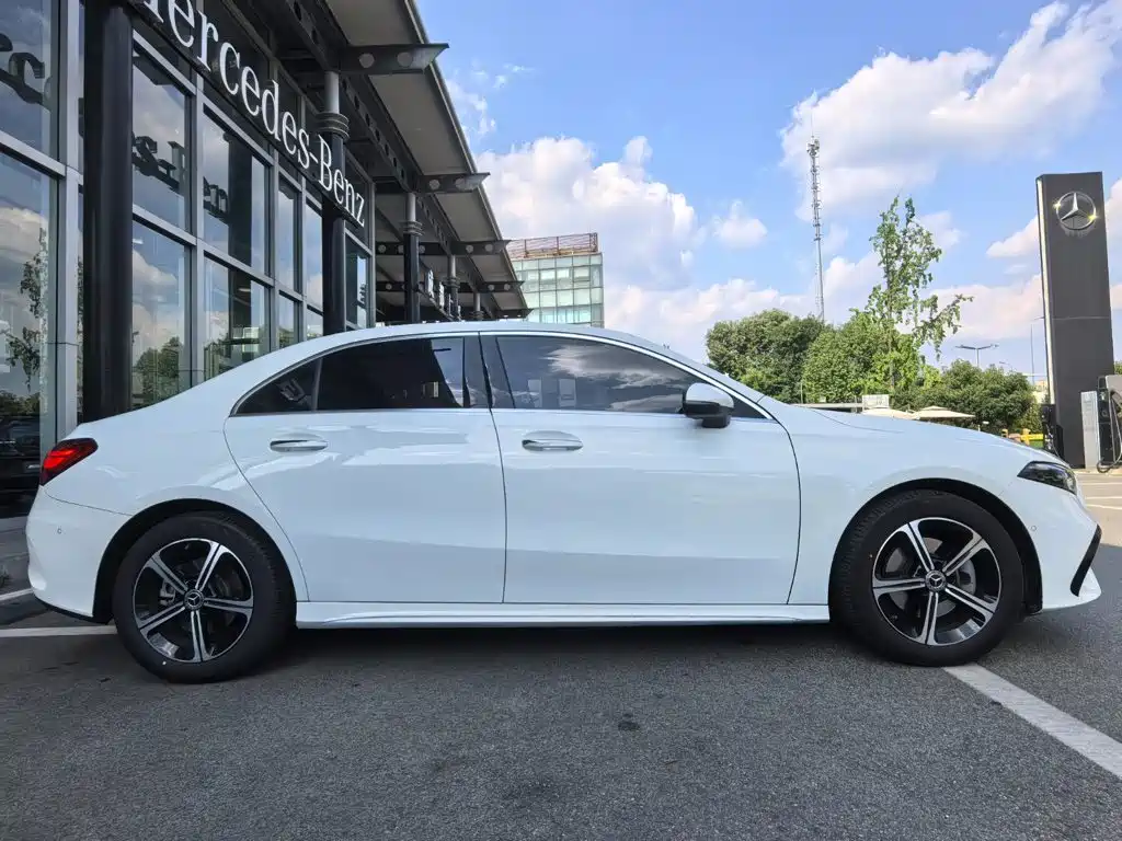 Mercedes-Benz A-Class 2024