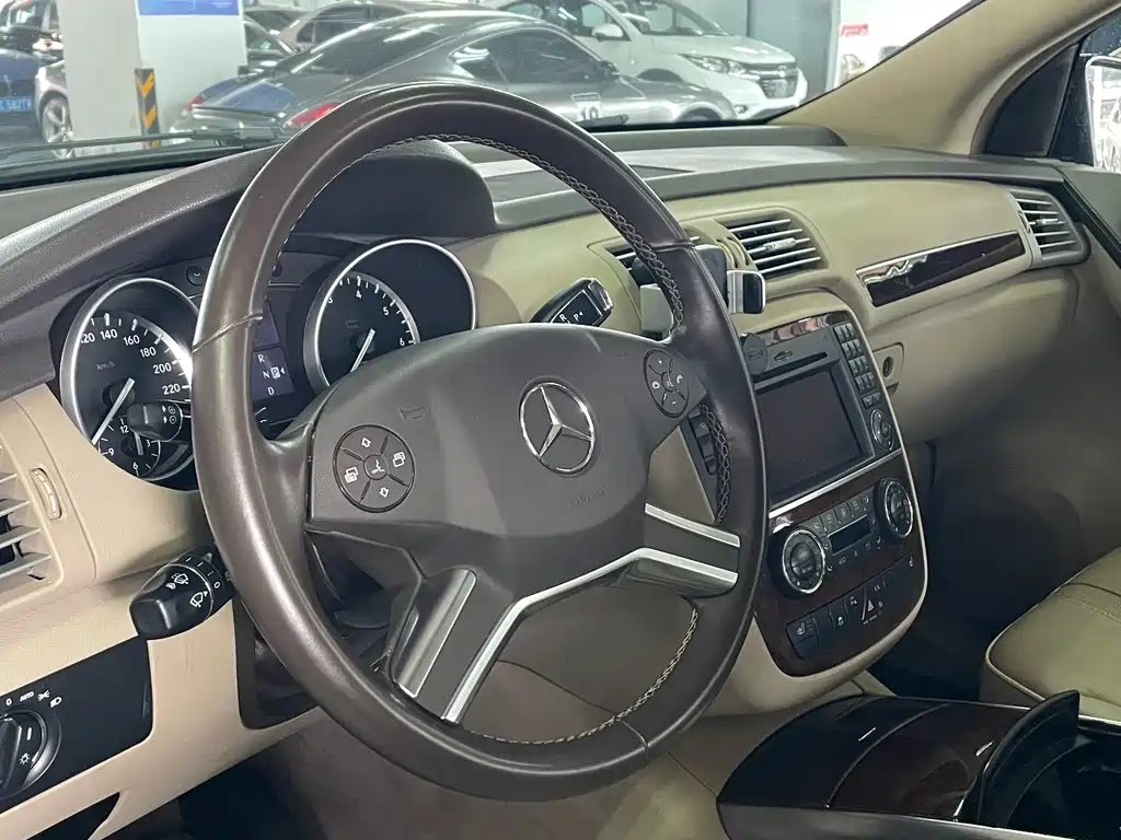Mercedes-Benz R-Class 2014 — фото 8