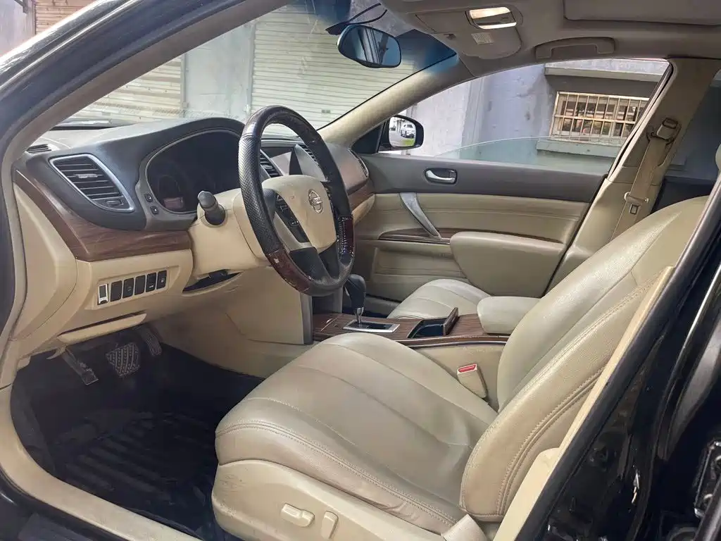 Nissan Teana 2012