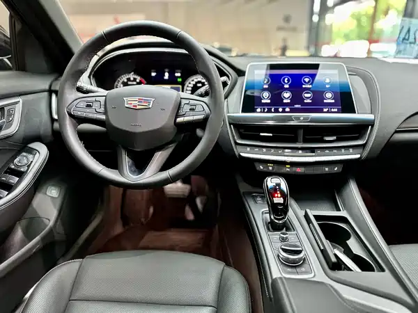 Cadillac CT5 2022