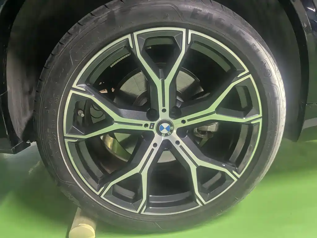BMW X5 2024 — фото 11