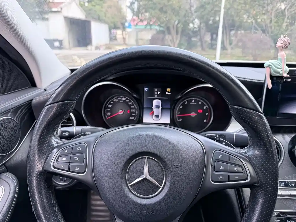 Mercedes-Benz C-Class 2018 — фото 8