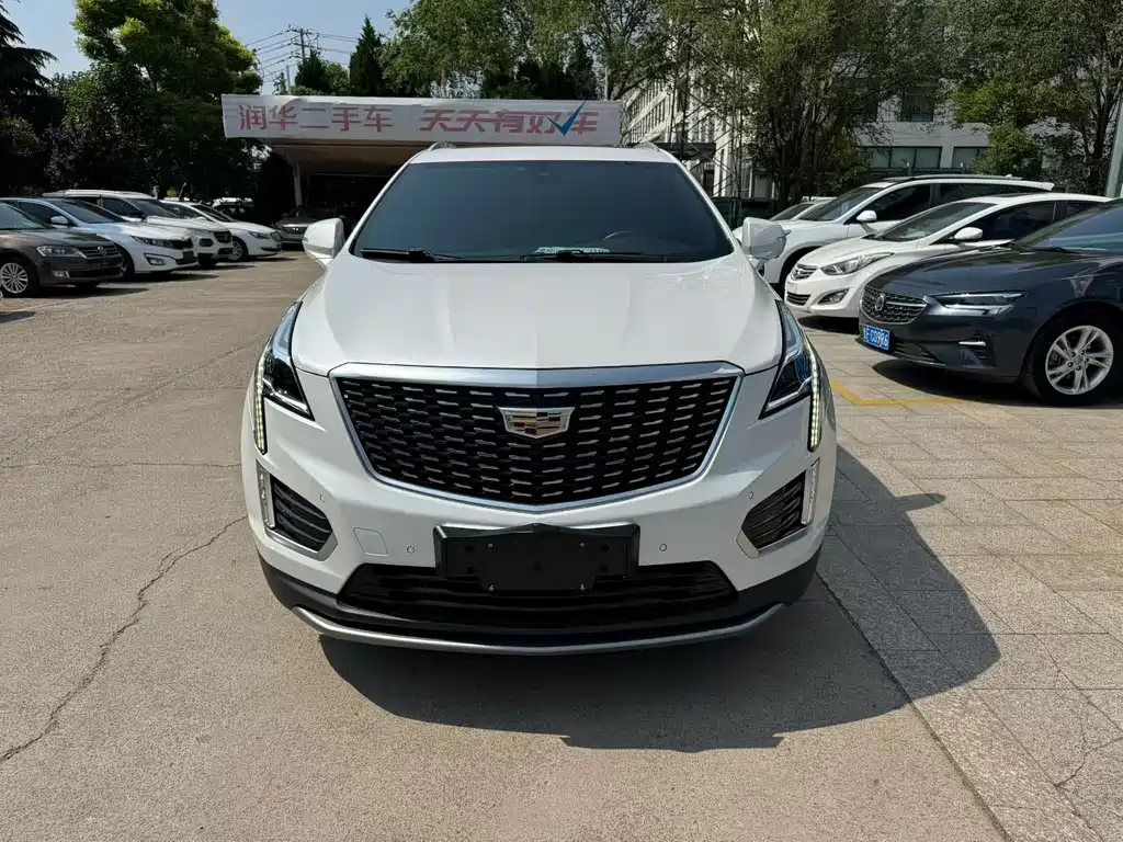 Cadillac XT5 2019 — фото 2