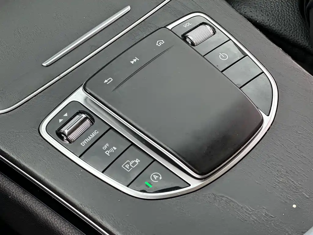 Mercedes-Benz C-Class 2021 — фото 16