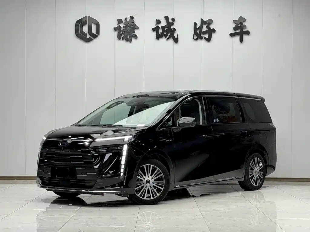 GAC Motor E8 PHEV 2024