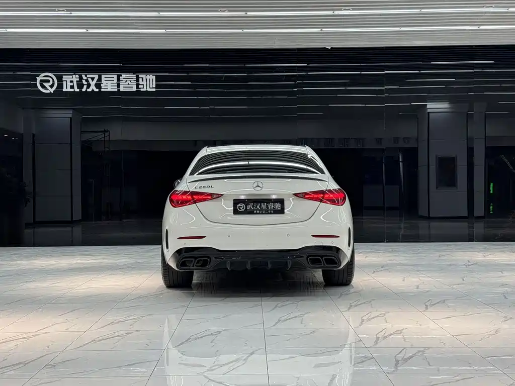 Mercedes-Benz C-Class 2022