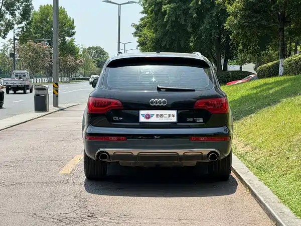 Audi Q7 2016