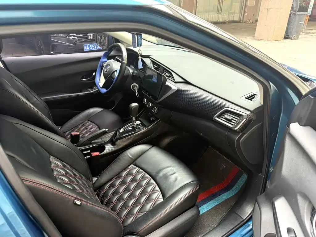Nissan Bluebird 2016