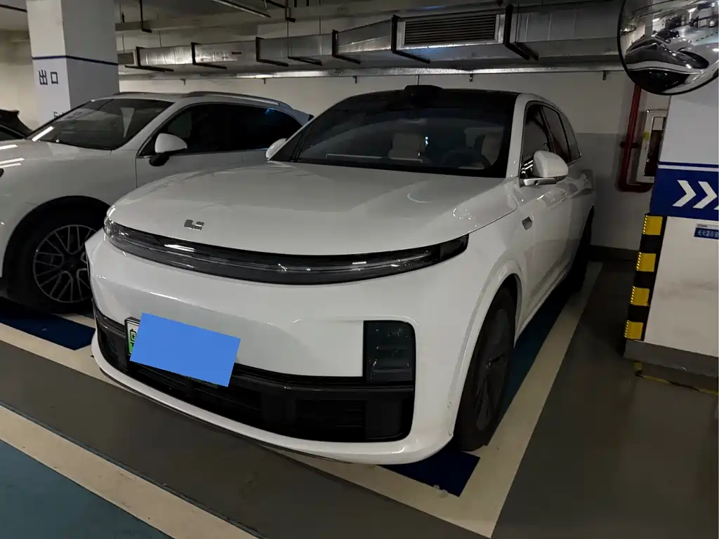 Li Auto Li L7 2024
