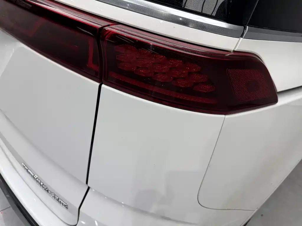 Kia Carnival 2022 — фото 13