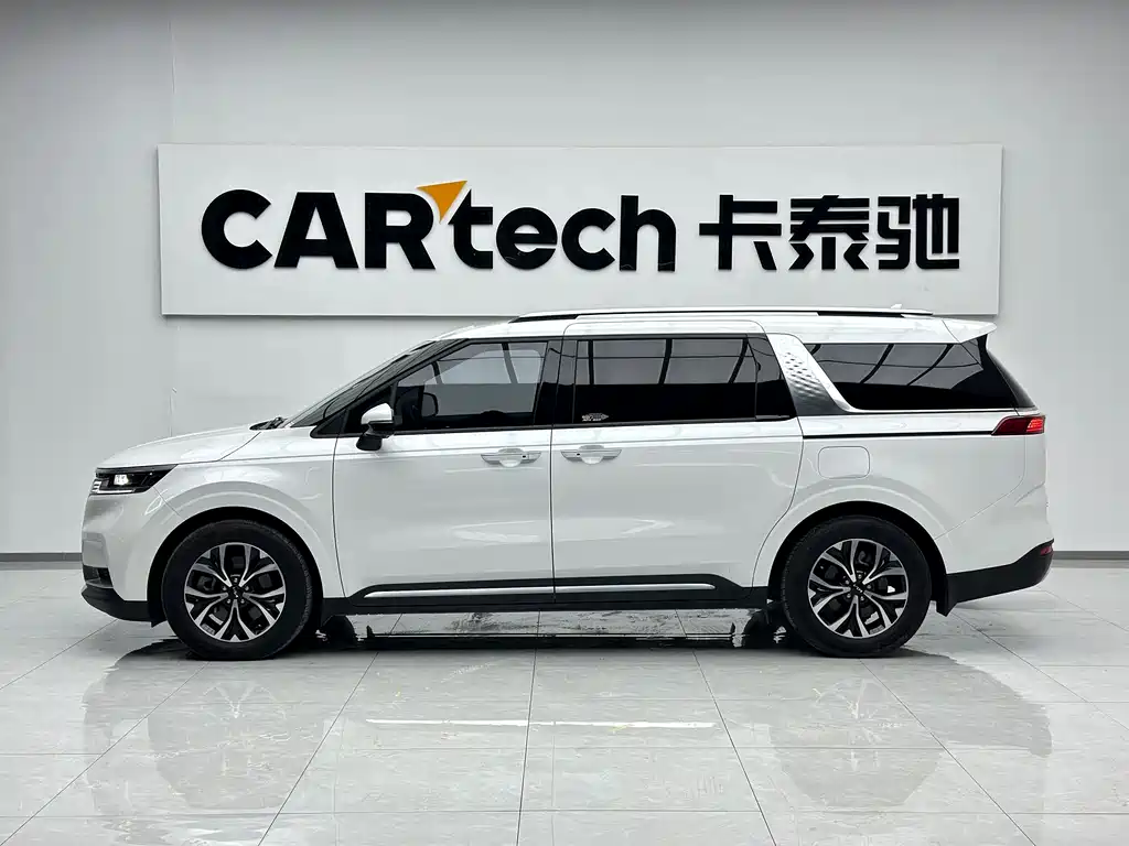 Kia Carnival 2022 — фото 4