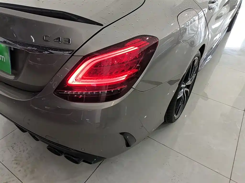 Mercedes-Benz C-Class AMG 2022 — фото 8