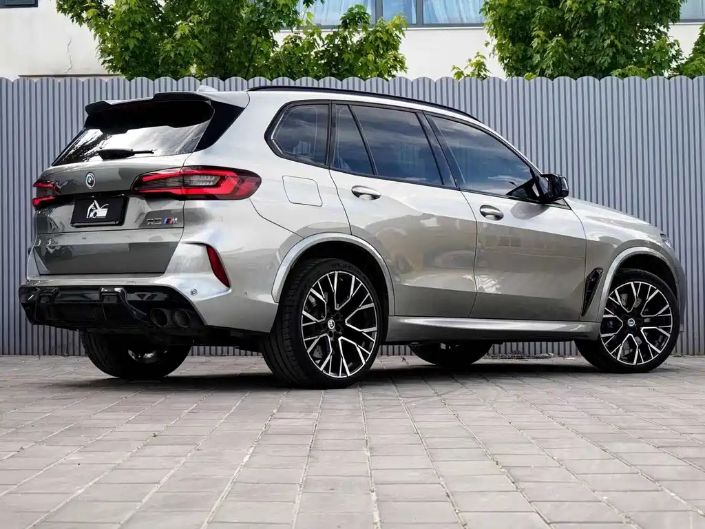 BMW X5 M 2023 — фото 3