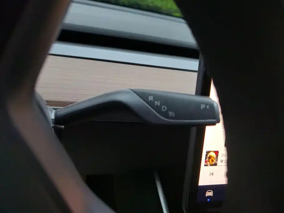 Tesla Model 3 2019 — фото 16