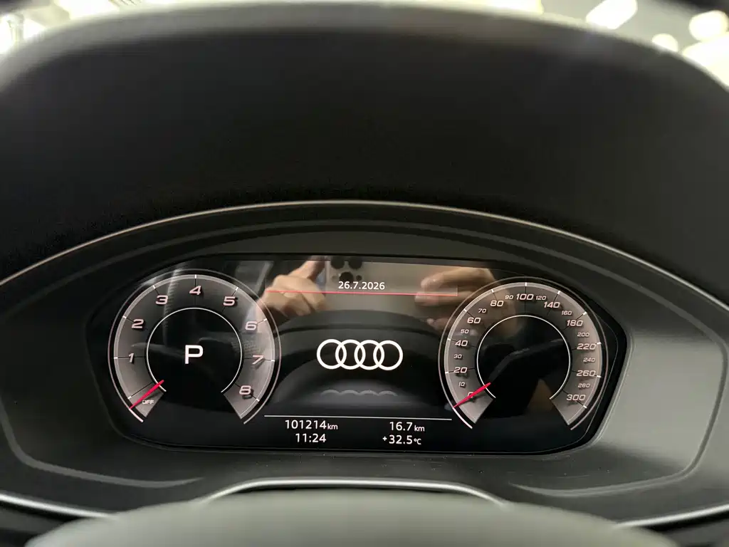 Audi Q5L Sportback 2021 — фото 22