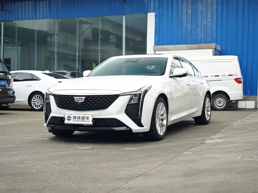 Cadillac CT5 2024 — фото 1
