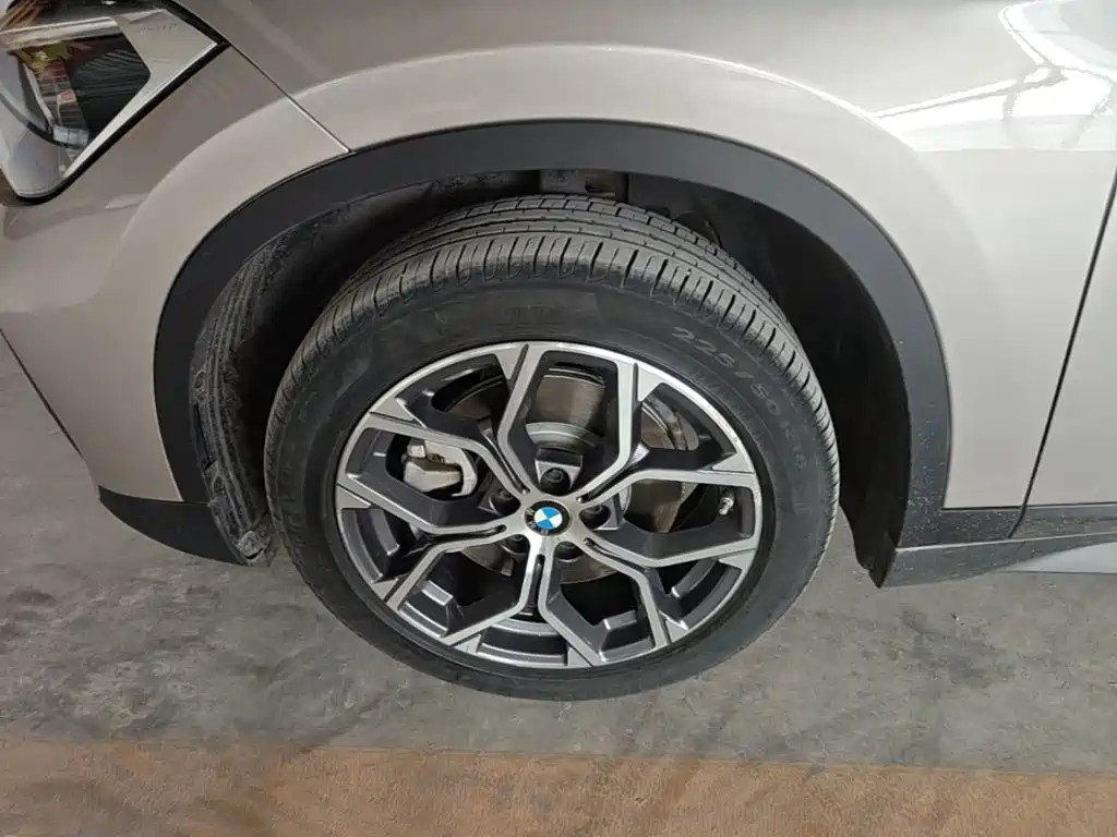 BMW X1 2020 — фото 23
