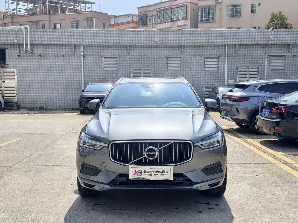 Volvo XC60 2018 — фото 2