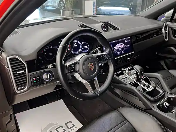 Porsche Cayenne 2019