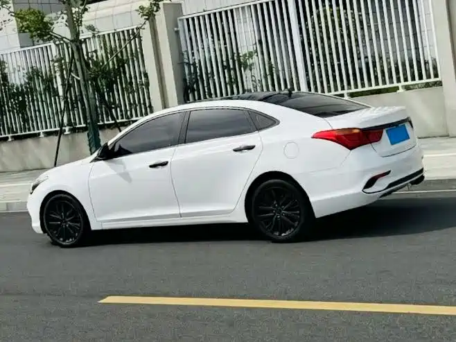 Hyundai Mistra 2018 — фото 3