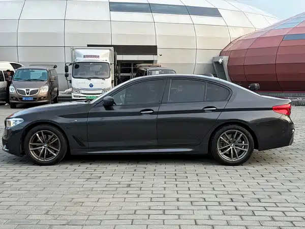 BMW 5 Series 2018