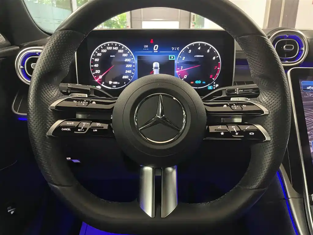Mercedes-Benz C-Class 2022 — фото 12