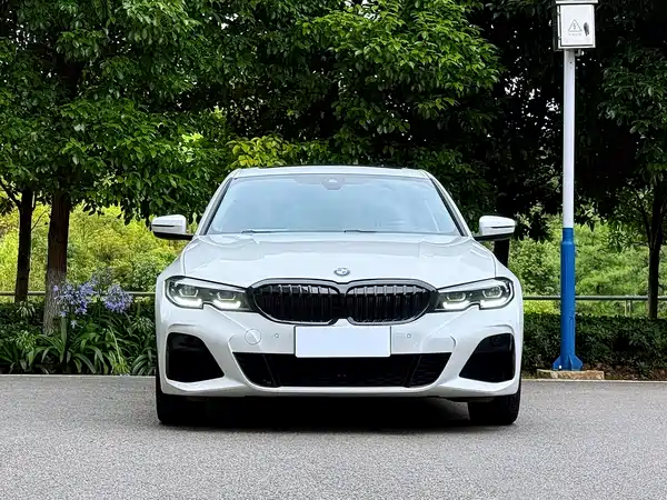 BMW 3 Series 2020
