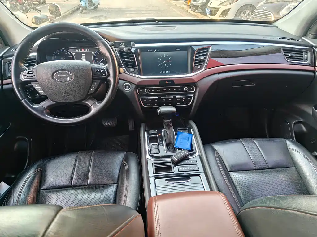 GAC Motor Trumpchi GS8 2018 — фото 6