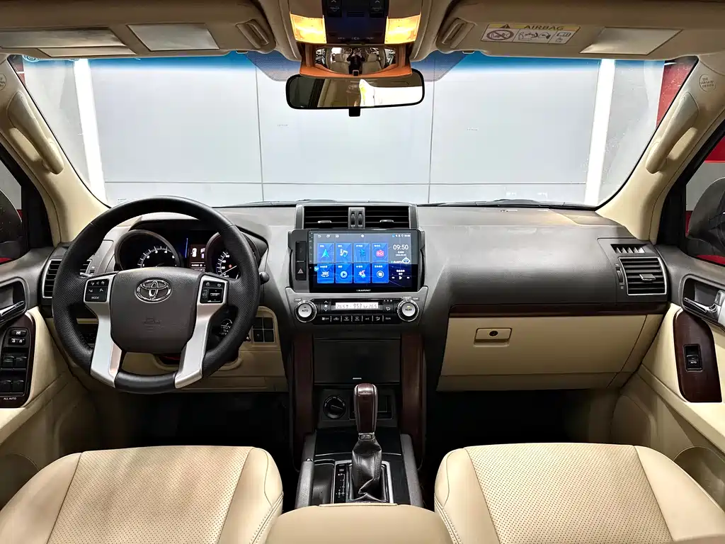 Toyota Prado 2017 — фото 11