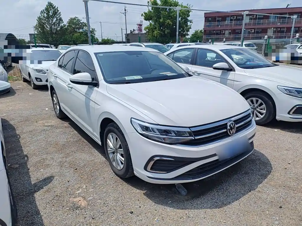 Volkswagen Bora 2024