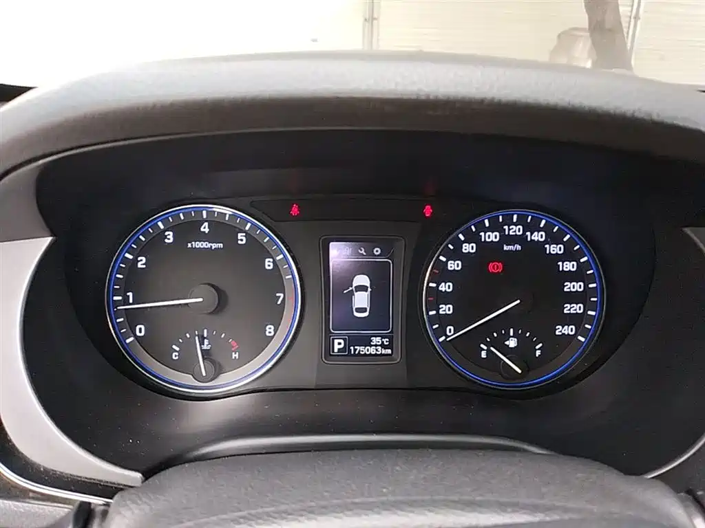 Hyundai Mistra 2016 — фото 12
