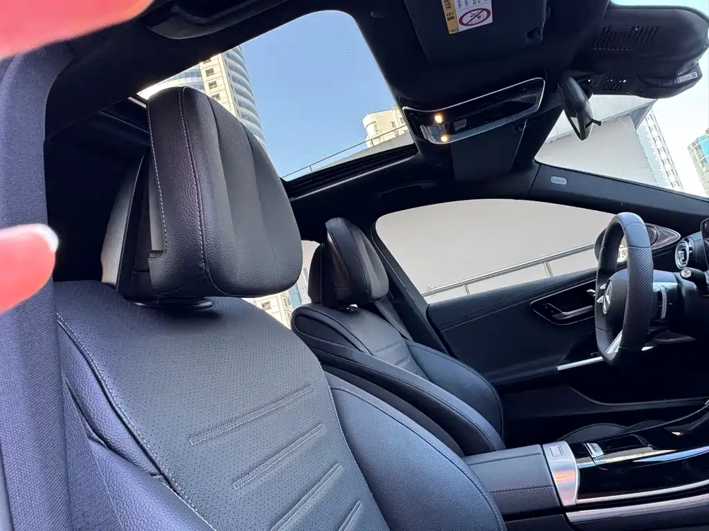 Mercedes-Benz C-Class 2022 — фото 18