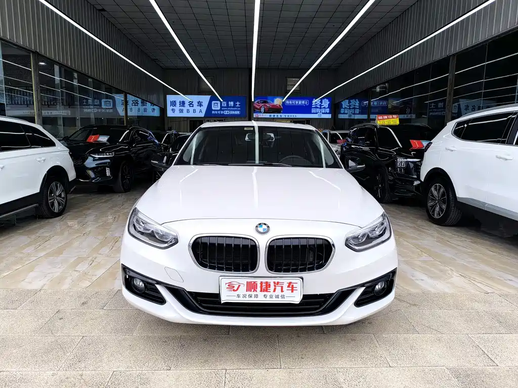 BMW 1 Series 2018 — фото 2