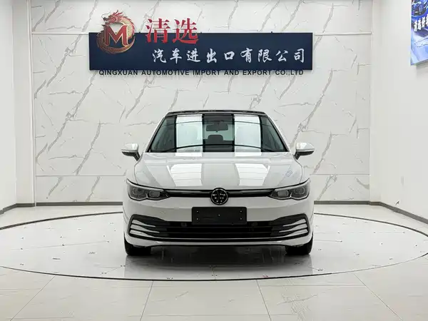 Volkswagen Golf 2022