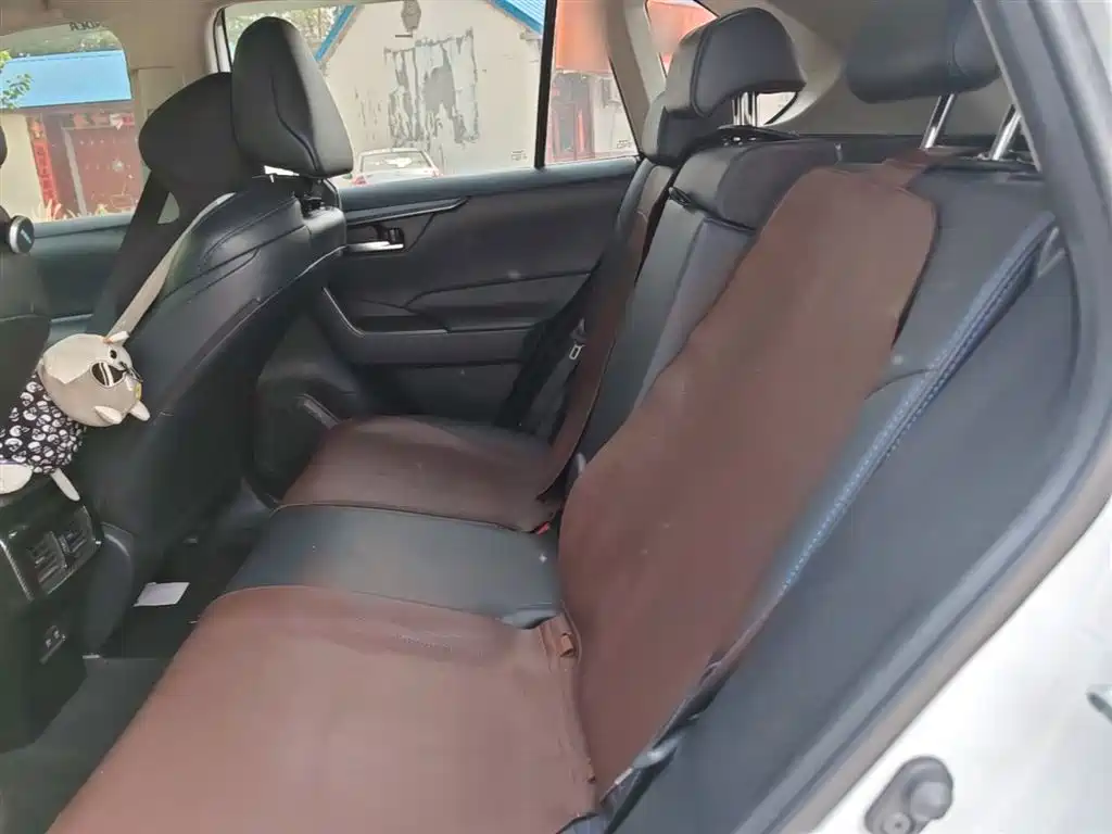 Toyota Wildlander 2020 — фото 17