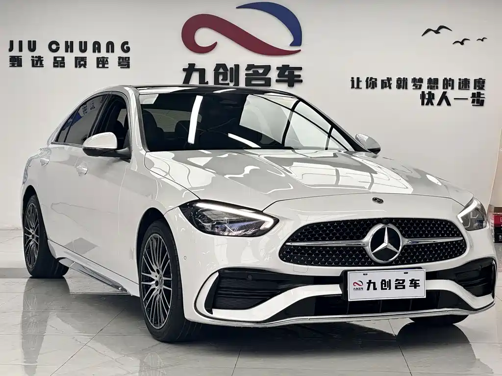 Mercedes-Benz C-Class 2023 — фото 3